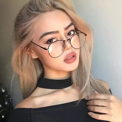 Round Metal Frame Glasses | Black Vintage-Style Optical Frame Photochromic+Anti-Blue Light Eyeglasses | Kabayan Bazaar UAE